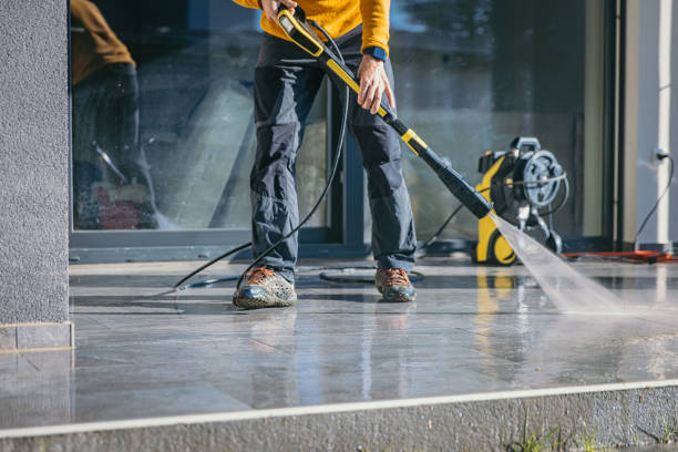 Best Pressure Washing Siding  in Brewster Heights, NY